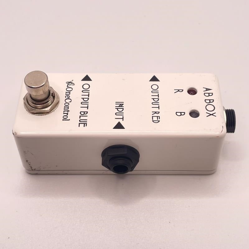 USED_Used_AB_BOX_03