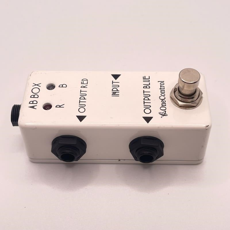 USED_Used_AB_BOX_04