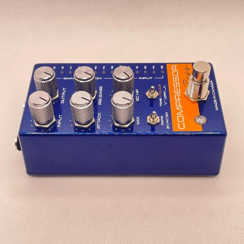 USED_Bass_Compressor_Blue_Sparkle_04