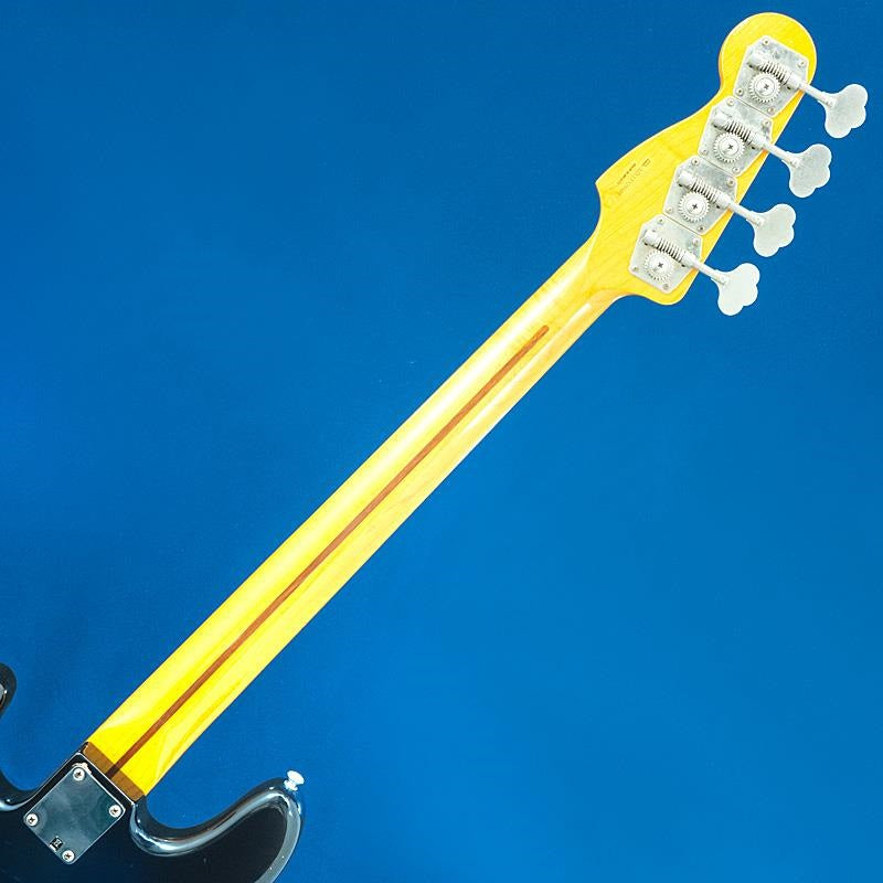 USED_Classic_Series_'50s_Precision_Bass_(Black)_06