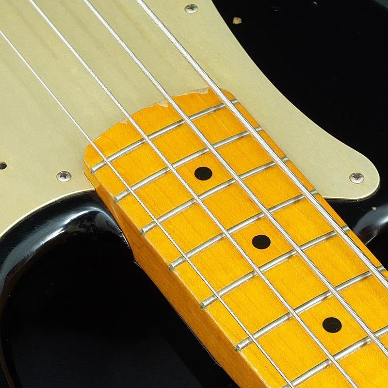 USED_Classic_Series_'50s_Precision_Bass_(Black)_10