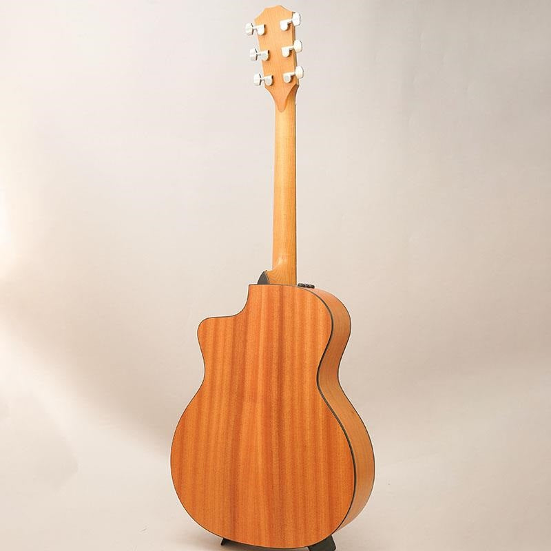 USED_114ce_Taylor_04