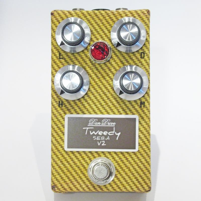 Tweedy_5E8-A_V2_01