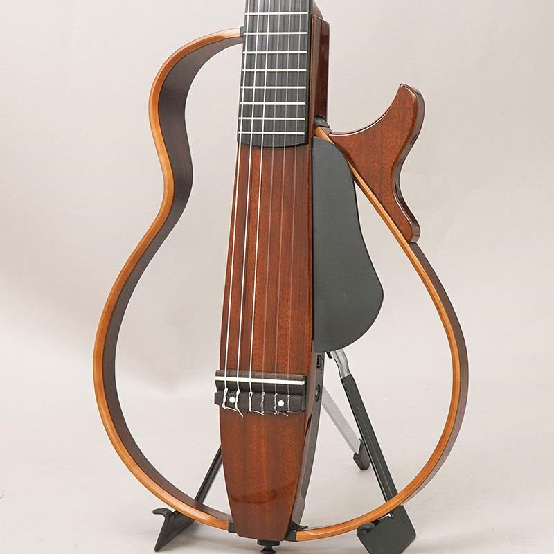 USED_Yamaha_SLG200NW_NT_01