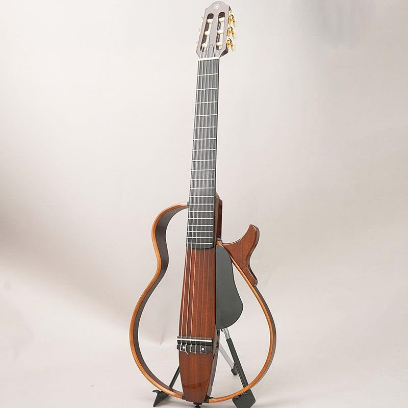 USED_Yamaha_SLG200NW_NT_03