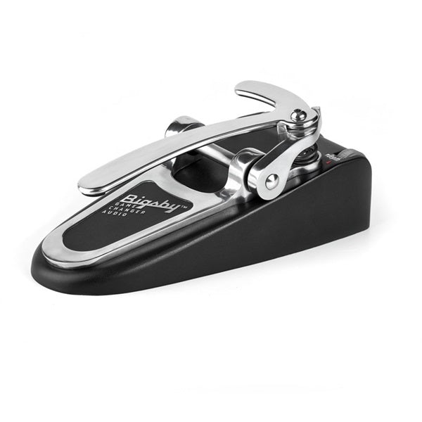 BIGSBY_Pedal_(Game_Changer_Audio)_Tremolo_Tremolo_Arm_Effect_01