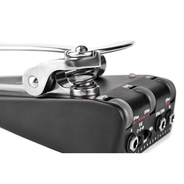 BIGSBY_Pedal_(Game_Changer_Audio)_Tremolo_Tremolo_Arm_Effect_05