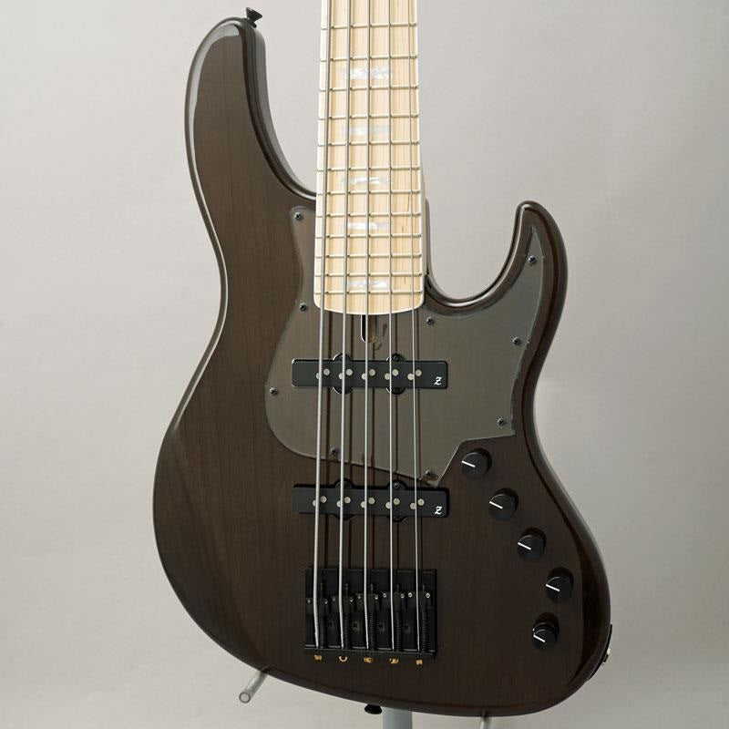 Beta5_Custom_(TP-BLK_M)_01