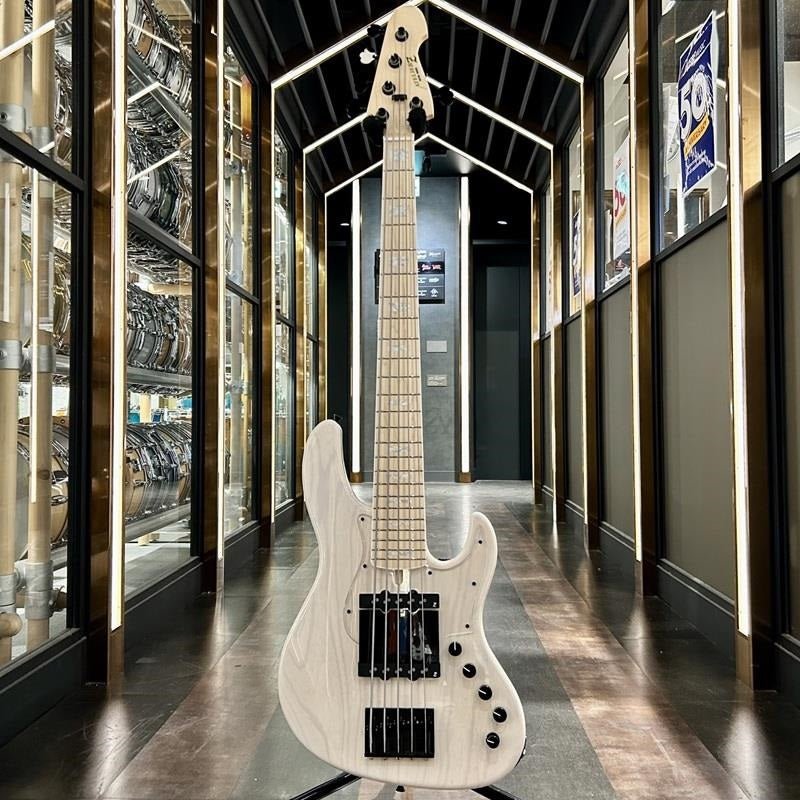 Beta5_Custom_(TP-WH_M)_02