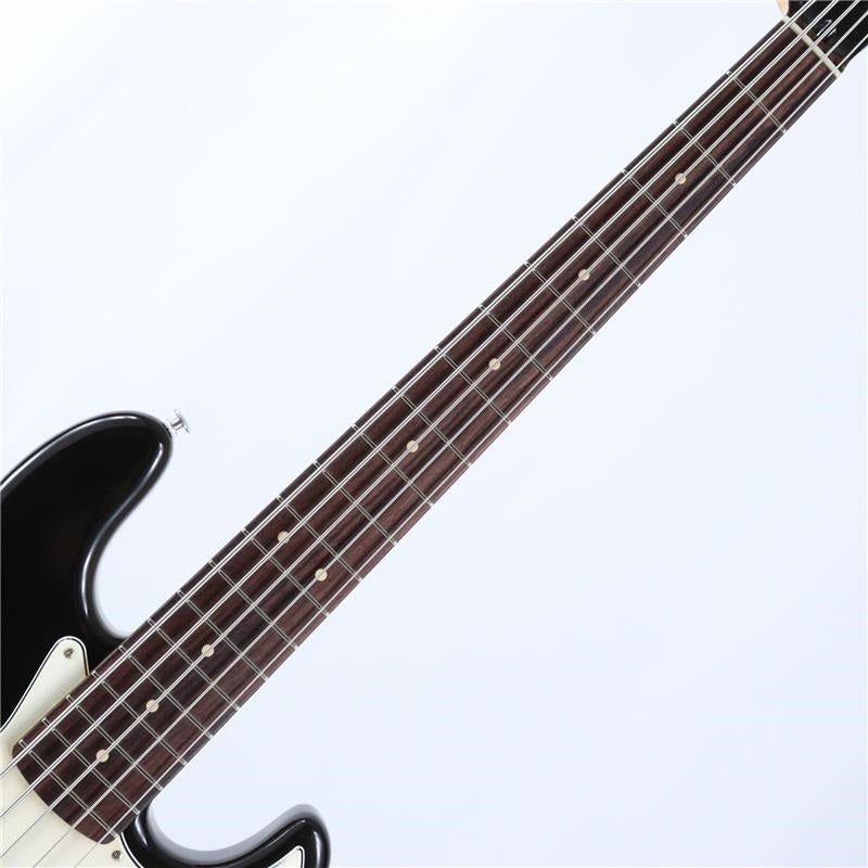 Beta_J5_Trad_Master_(Oxblood_Light_Aged)_03