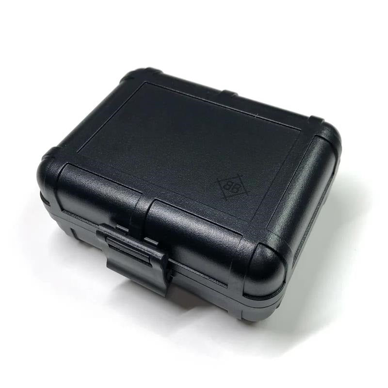 Black_Box_Cartridge_Case_(Black)_(Headshell,_Cartridge,_Stylus_Case)_01