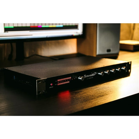 Bus_Compressor_(Special_order_item)_05