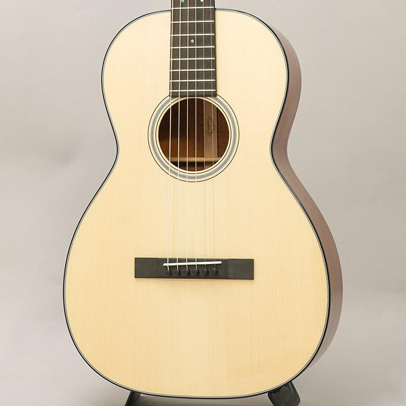 CTM_0-18_12F_Premium_Adironcak_Spruce___Mahogany_Martin_Martin_01