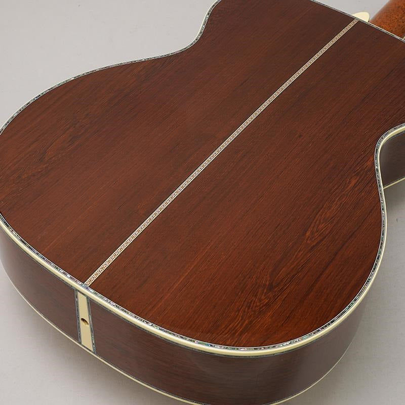CTM_000-45_Premium_Adirondack_Spruce___Premium_Madagascar_Rosewood_-Factory_Wood_Selection_Custom_Model-_Martin_06