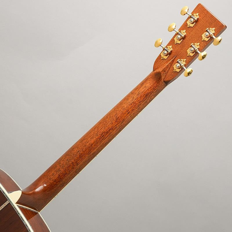 CTM_000-45_Premium_Adirondack_Spruce___Premium_Madagascar_Rosewood_-Factory_Wood_Selection_Custom_Model-_Martin_10