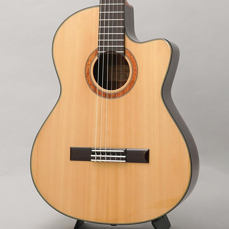 CTM_CE-3D_Select_Spruce_Top_01