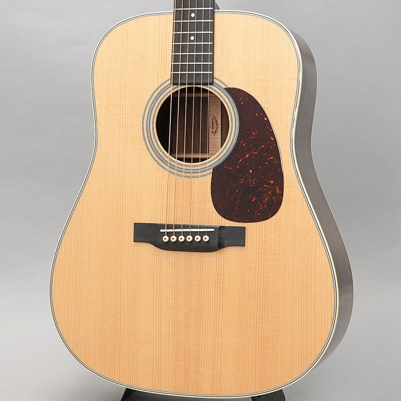 CTM_D-28_Premium_Sitka_Spruce___Indian_Rosewood_Martin_01