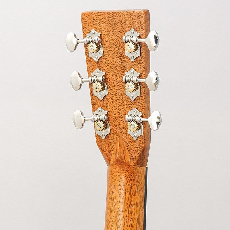 CTM_OM-28_PROMO_Italian_Alpine_Spruce___Cocobolo_#2837061_Martin_11