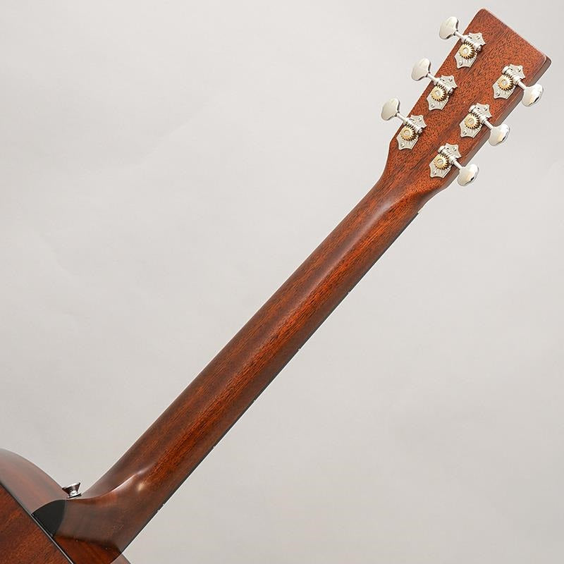 DE_Retro_Plus_Mahogany_Martin_Martin_11