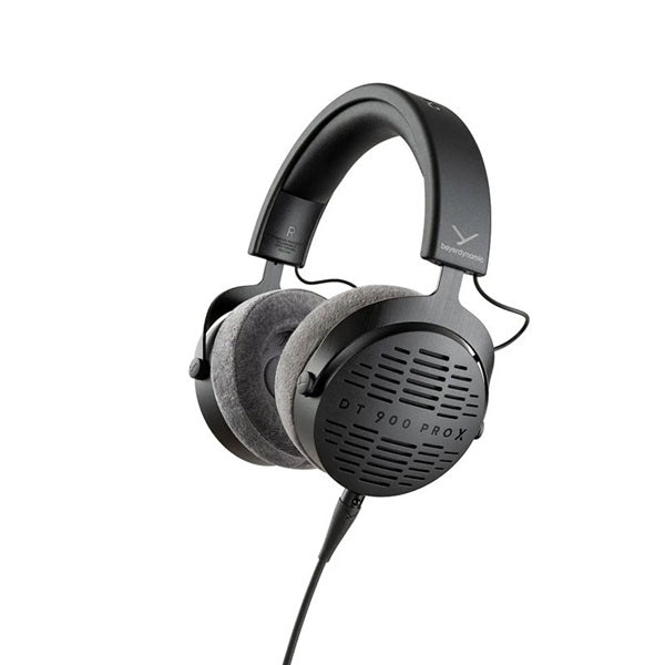 DT_900_PRO_X_(Open-back_Studio_Headphones)_01