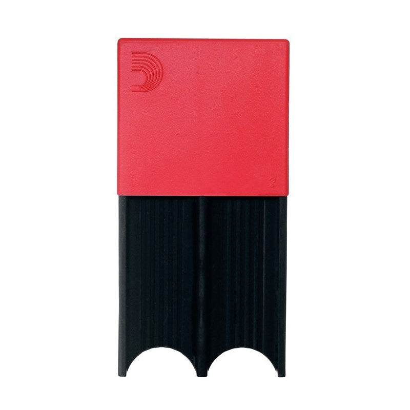 D'Addario_Woodwinds_Reed_Guards_for_Tenor_Saxophone_(Color__Red)_-_Pack_of_4_01