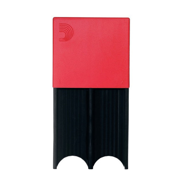 D'Addario_Woodwinds_Reed_Guards_for_Tenor_Saxophone_(Color__Red)_-_Pack_of_4_01