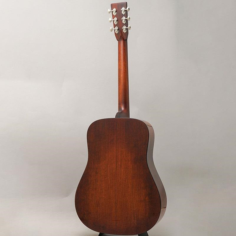 E10D-TC_SB_Eastman_04