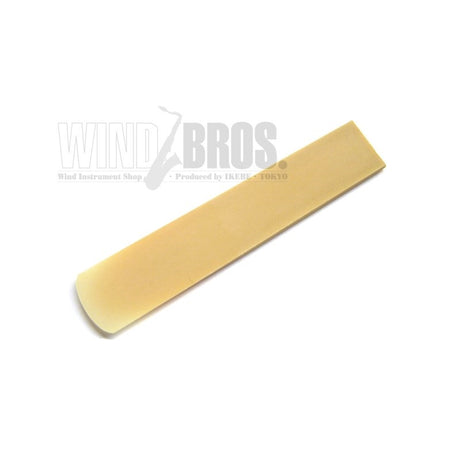 Forestone_Hinoki_(Japanese_Cypress)_Tenor_Saxophone_Reed_(Soft_Hardness)_03