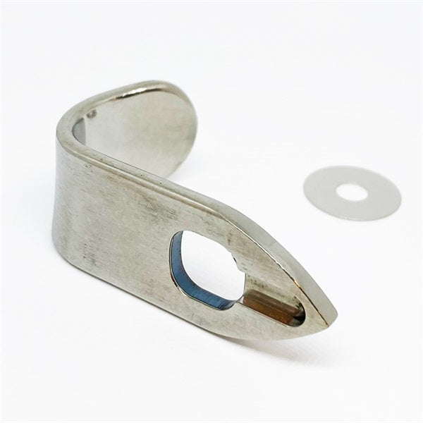 HDA_Saxophone_Metal_Thumb_Hook_HDA-2_(for_current_Selmer_models_without_teardrop)_02