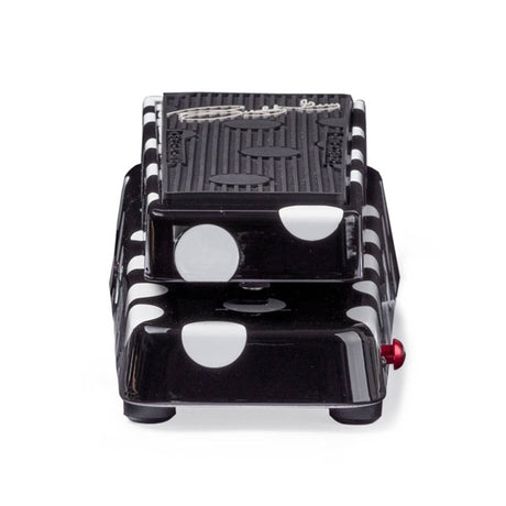 Jim_Dunlop_BG95_Buddy_Guy_Signature_Wah_Crybaby_Wah_Pedal_(9V_adapter_included!)_02