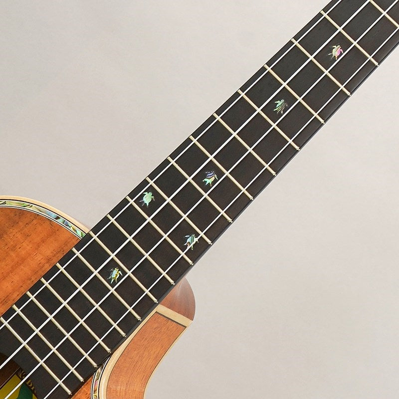 KX-TRCG_KX_Koa_Tenor_Cutaway_Big_Island_09