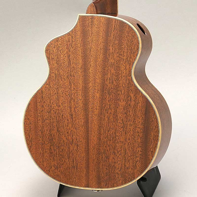 Le_Light_Maho_El_Lucia_02