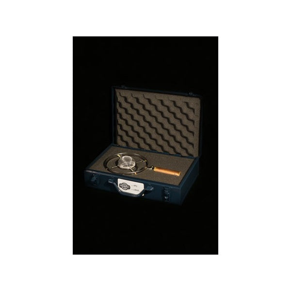 Louise_(Pre-order_item)_07