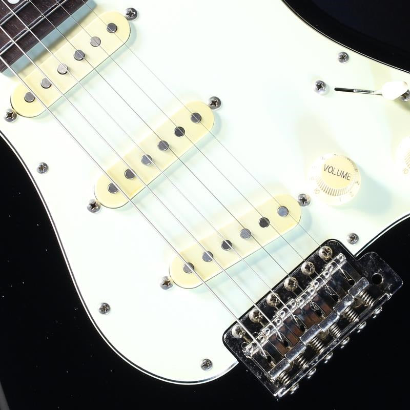 MC1-STD_R_(BLK-Aged_Mint_PG)_#21081_04