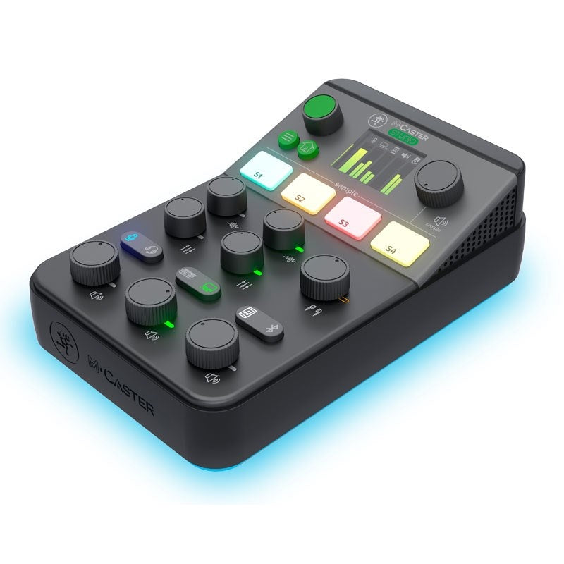 M・Caster_Studio_01