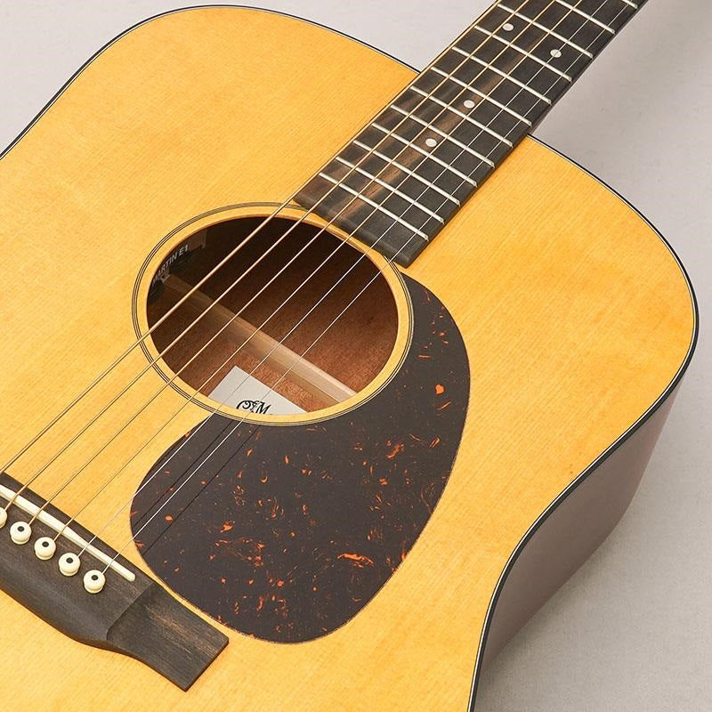 Martin_D-10E_Retro_07