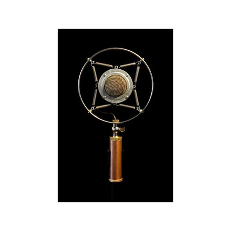 Myrtle_(ear_trumpet)_03