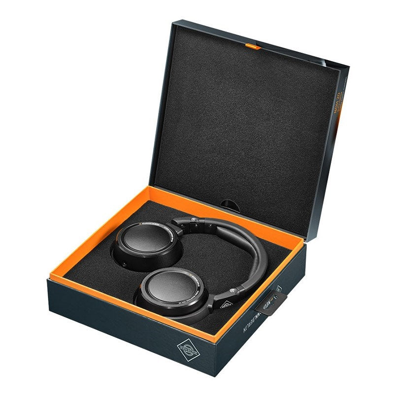 NDH_20_Black_Edition_(Official_Japanese_Product)_(Neumann_Headphones)_(Closed)_05