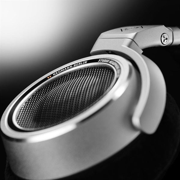NDH_30_(Domestic_Genuine_Product)_(Neumann_Headphones)_(Open)_05