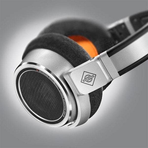 NDH_30_(Domestic_Genuine_Product)_(Neumann_Headphones)_(Open)_09