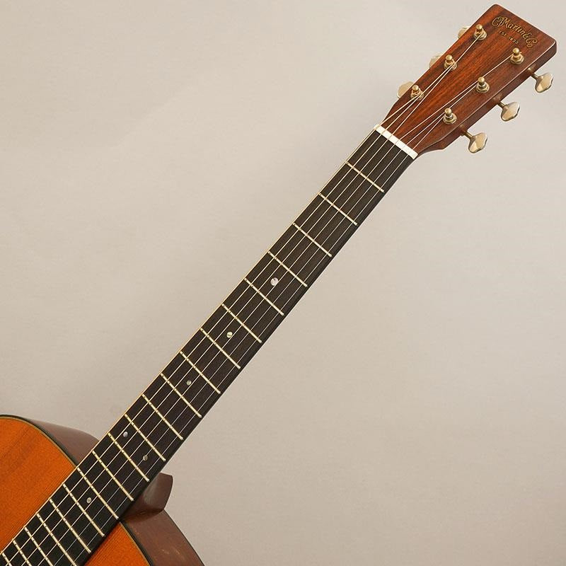 OM-18V_'07_Martin_Martin_09