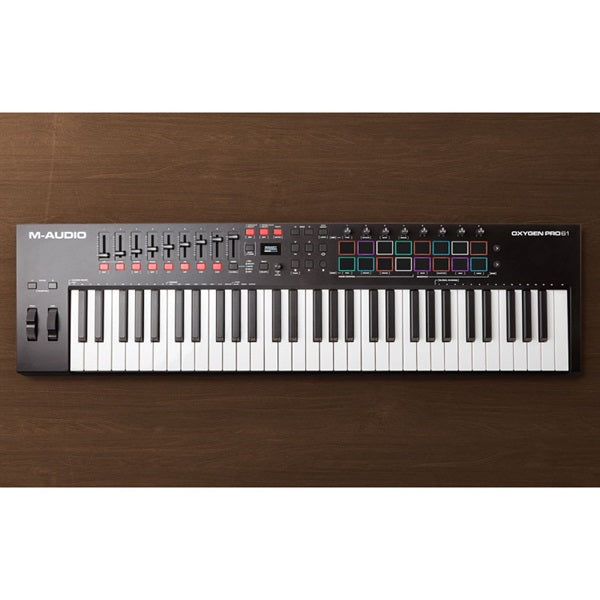 Oxygen_Pro_61_(M-Audio)_(USB_MIDI_Controller)_(61_Keys)_09