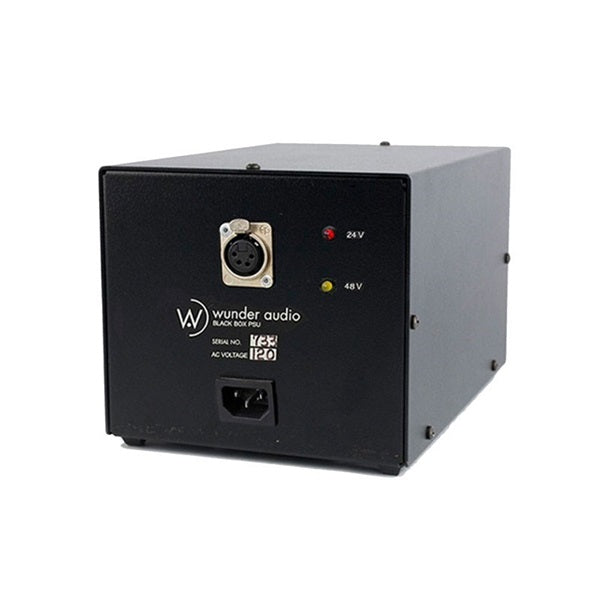 PEQ4R_w_BLACK_(Pre-order_item)_02