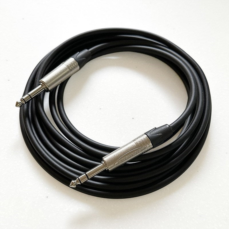 R-Zero_Guitar_Shield_Standard___Stereotype_4m_01