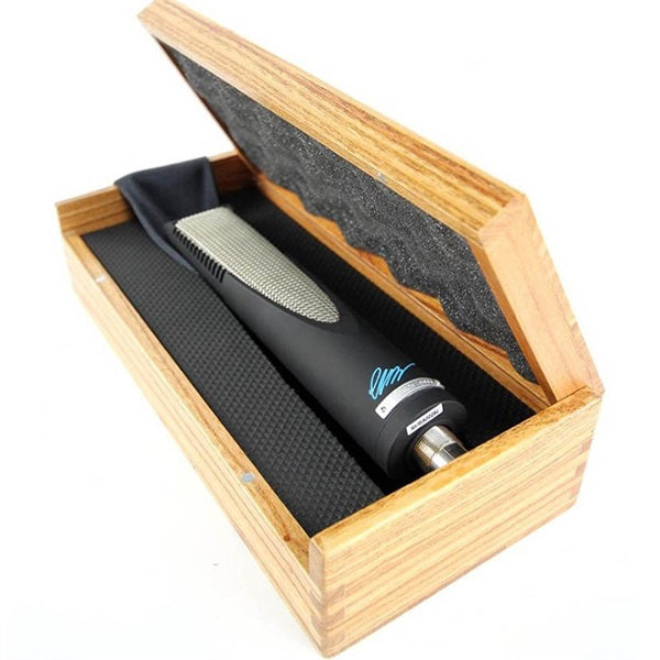 RNR1_Rupert_Neve_Designed_Ribbon_Microphone_(Backorder_Item)_03