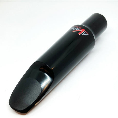 Rovner_Avatar_Baritone_Saxophone_Mouthpiece,_Opening_7__01