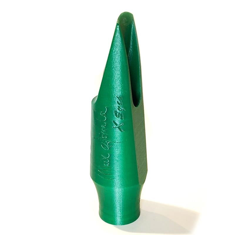 SIOS_Max_Ionata_Signature_Forest_Green_Tenor_Saxophone_Mouthpiece_with_an_Opening_of_8_07