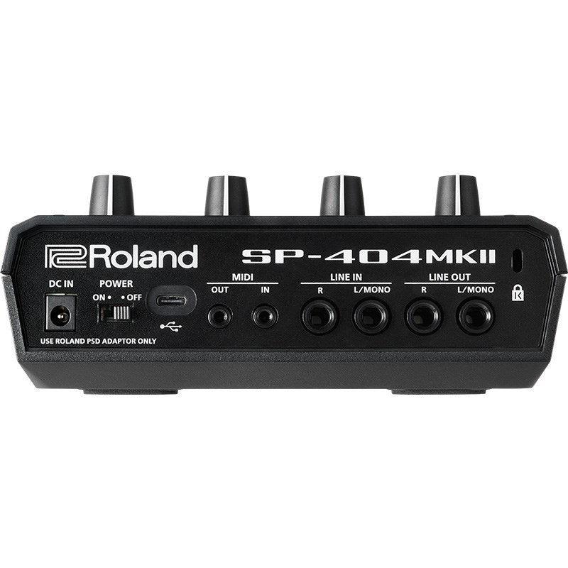 SP-404MKII_+_Carrying_Case_SPB-04_Set_(Roland)_04
