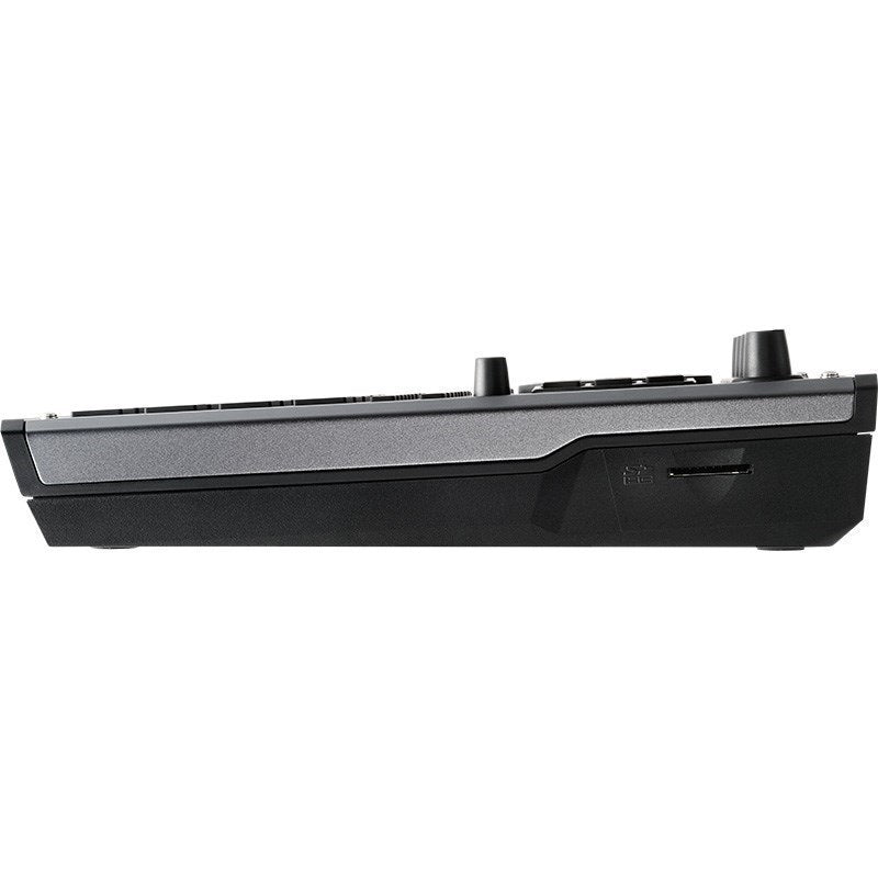 SP-404MKII_+_Carrying_Case_SPB-04_Set_(Roland)_05