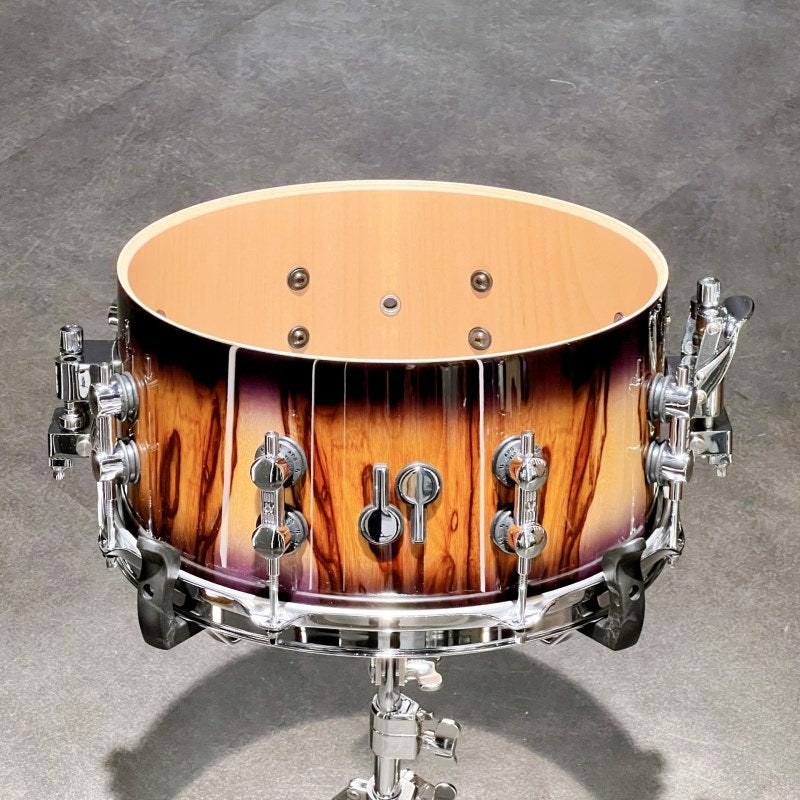 SQ2_System_Snare_Drum_-_Beech_13x6_5_-_Purple_Burst_Finish_with_African_Marble_(Special_Order)_04